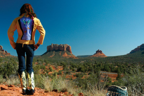 Stylish woman looking at the Sedona lanscape