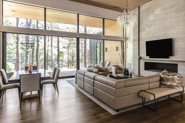 Coming Home: A Top, Luxe Treehouse