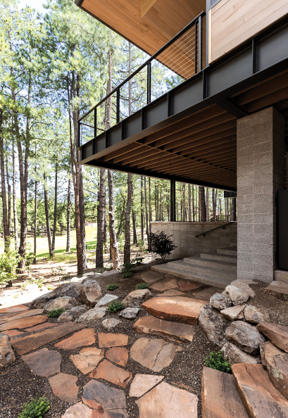 Coming Home: A Top, Luxe Treehouse