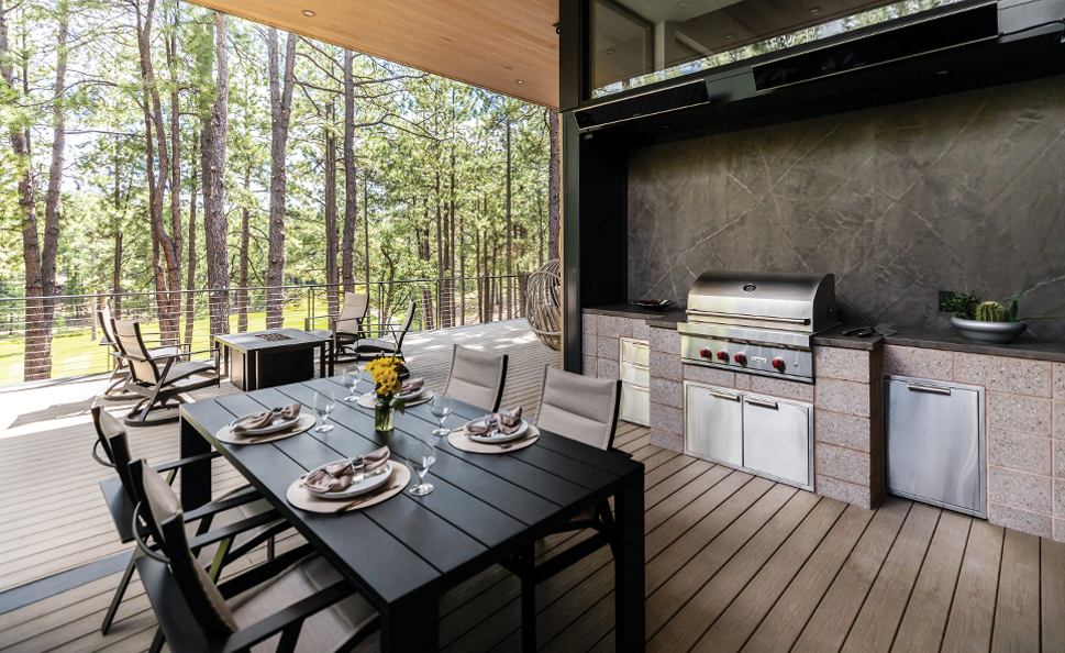 Coming Home: A Top, Luxe Treehouse